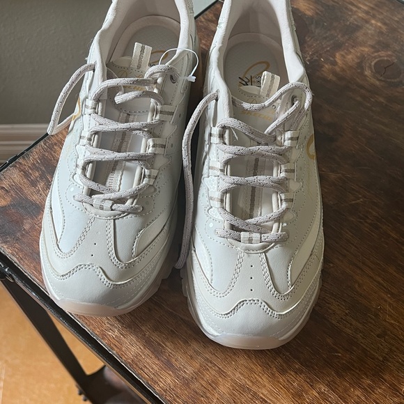 Sketchers Gold Crown Women's D'Lites Crystal - Love (Size 8.5) - Picture 8 of 11